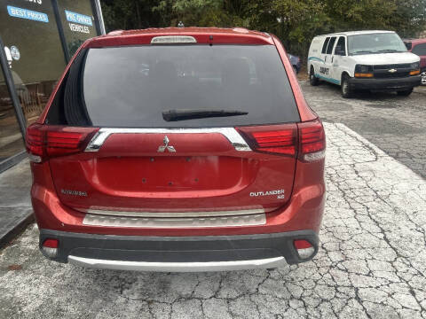 2016 Mitsubishi Outlander SE