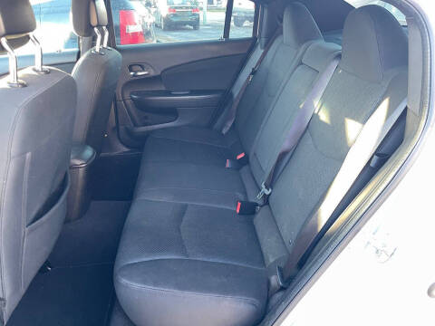 2012 Chrysler 200 LX