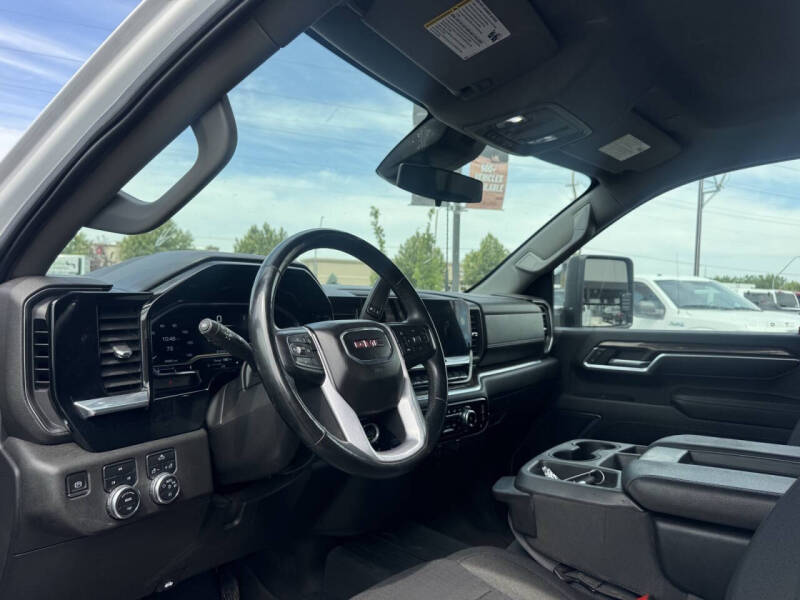 2024 GMC Sierra 3500HD