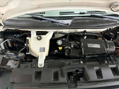 2017 GMC Savana 3500