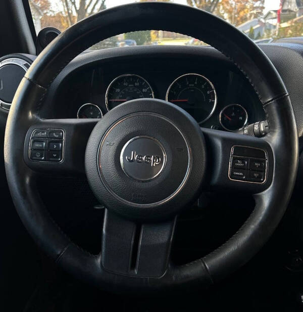 2011 Jeep Wrangler Unlimited Sahara