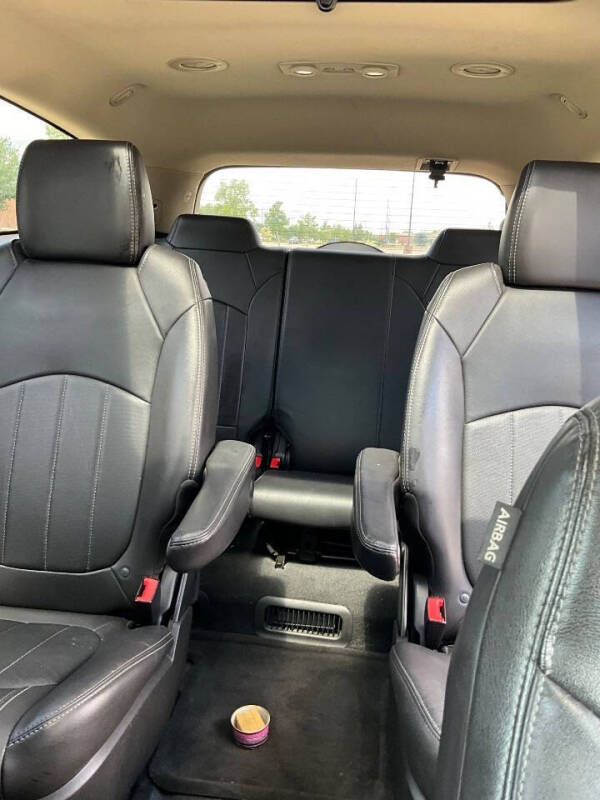 2017 Buick Enclave Leather