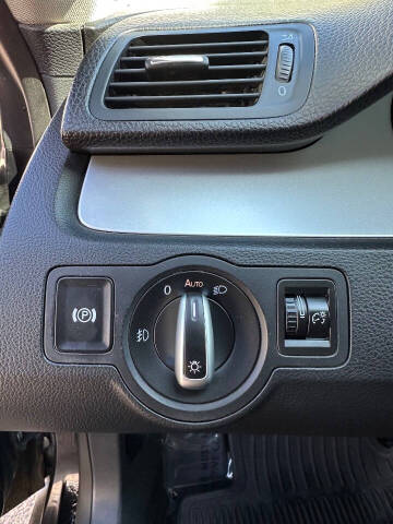 2010 Volkswagen CC Sport