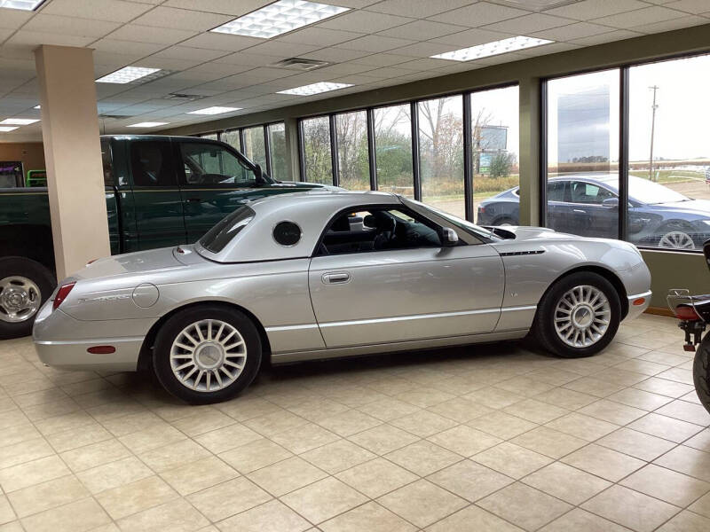2004 Ford Thunderbird Deluxe
