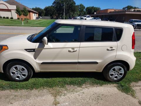 2013 Kia Soul for sale at D and D Auto Sales in Topeka KS