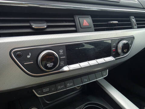 2017 Audi A4 2.0T quattro Premium Plus