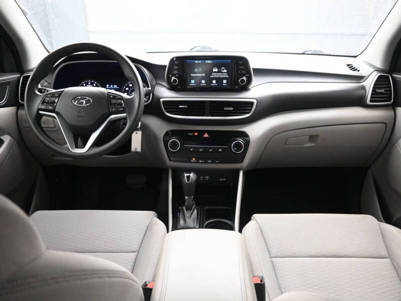 2021 Hyundai Tucson SE