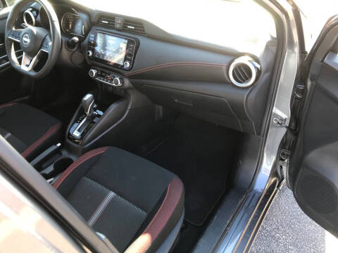 2023 Nissan Versa SR