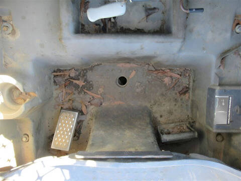 2010 John Deere 323D