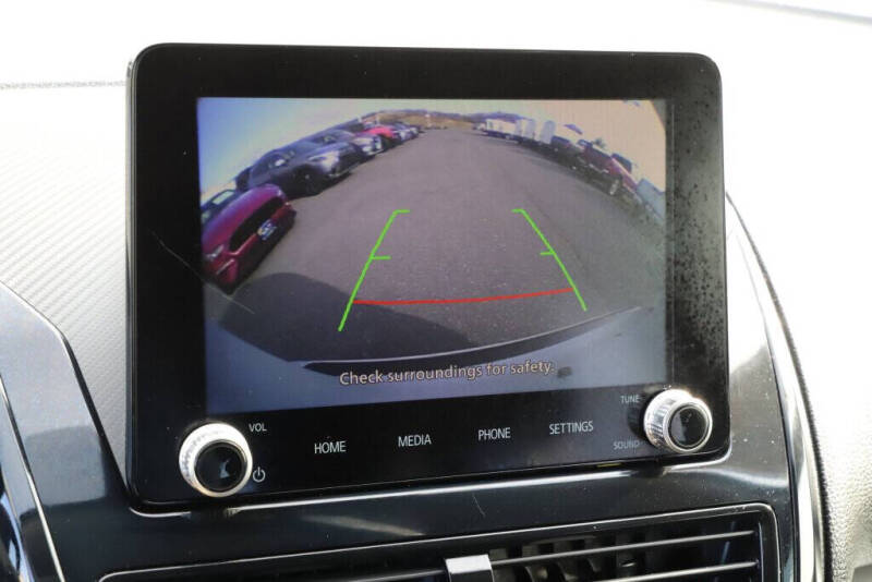 2023 Mitsubishi Eclipse Cross LE