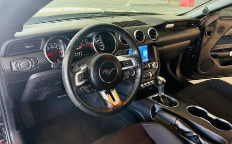 2021 Ford Mustang EcoBoost
