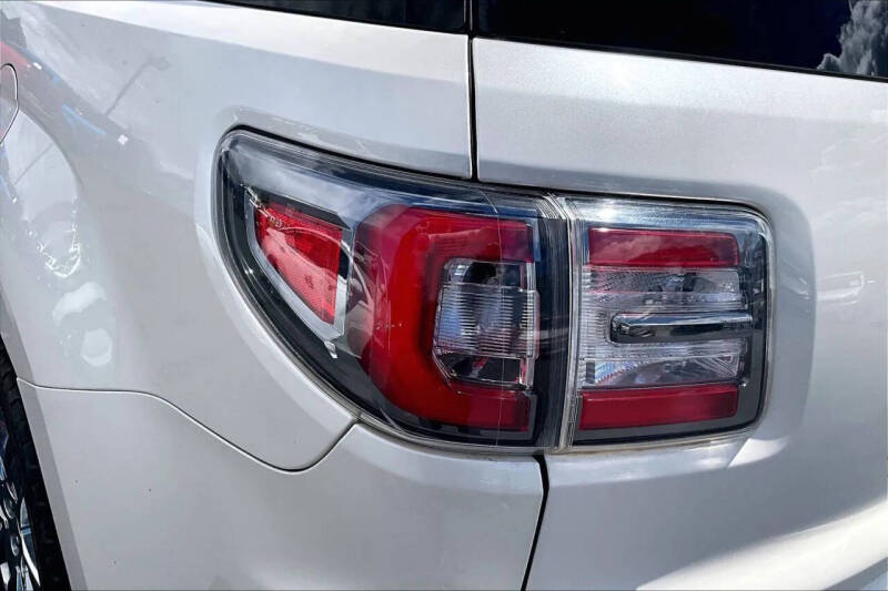2013 GMC Acadia Denali