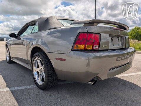 2001 Ford Mustang SVT Cobra