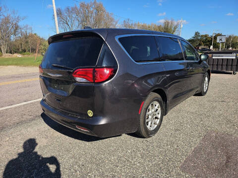 2017 Chrysler Pacifica Touring