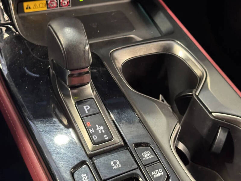 2024 Lexus NX 450h+