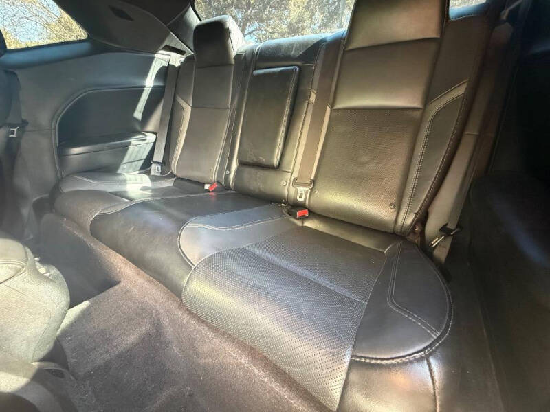 2016 Dodge Challenger SXT