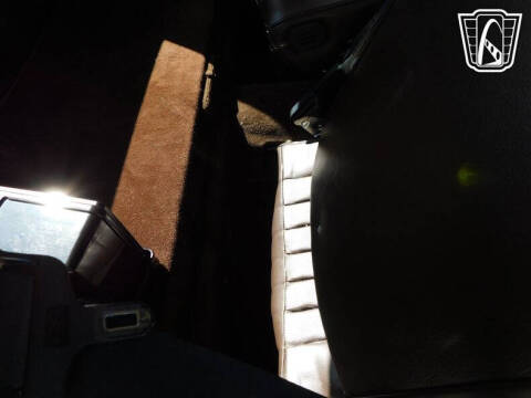 1987 Mercedes-Benz 560-Class 560 SL