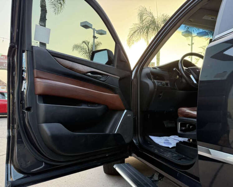 2015 Cadillac Escalade Premium