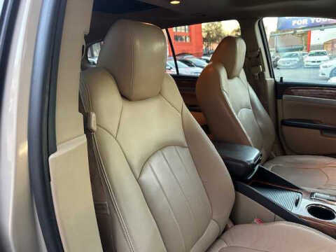 2011 Buick Enclave CXL-2