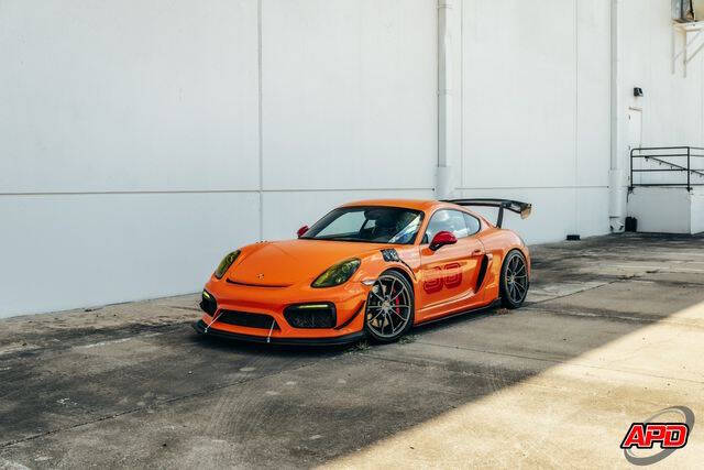 2016 Porsche Cayman GT4