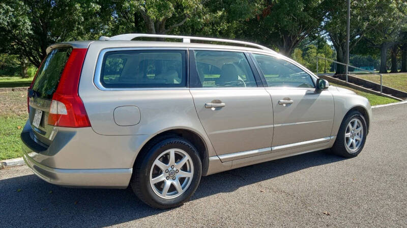 2008 Volvo V70 3.2