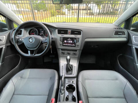 2015 Volkswagen Golf TSI SEL