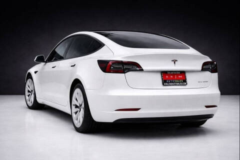 2022 Tesla Model 3 Long Range