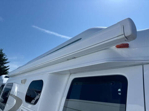 2005 Ford E-Series E-350 SD