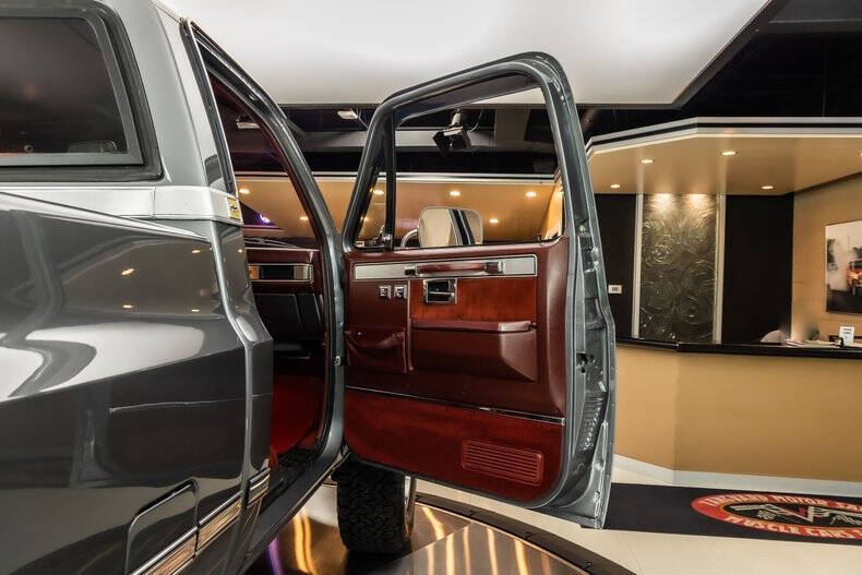 1987 Chevrolet R/V 10 Series