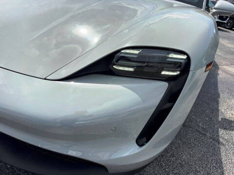 2022 Porsche Taycan