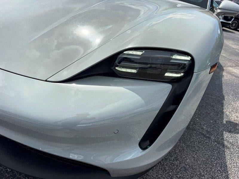 2022 Porsche Taycan