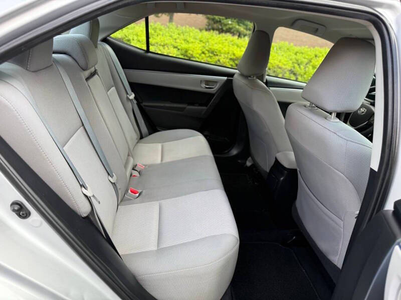 2015 Toyota Corolla LE