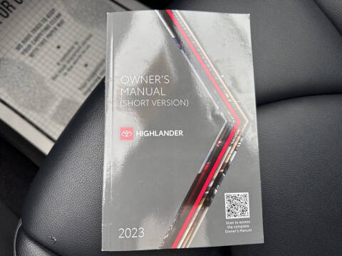 2023 Toyota Highlander L