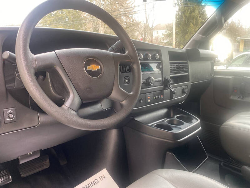 2019 Chevrolet Express 2500