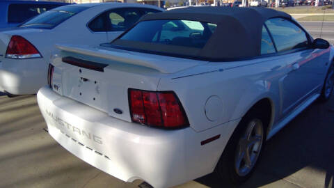 2000 Ford Mustang GT