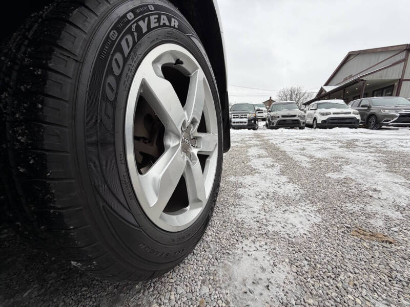 2011 Audi Q5 2.0T quattro Premium Plus