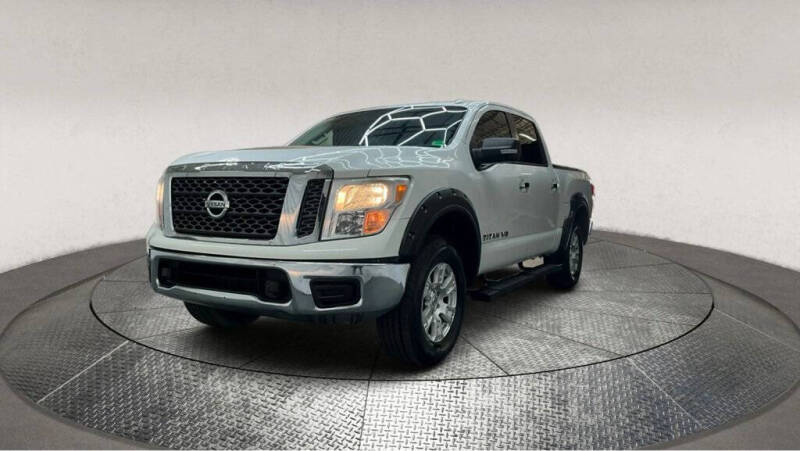 2018 Nissan Titan SV