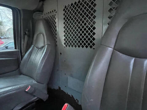 2008 GMC Savana 2500