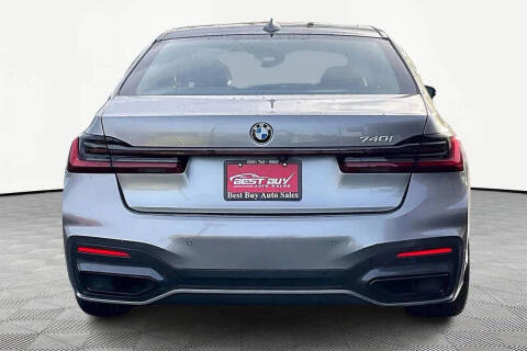 2022 BMW 7 Series 740i