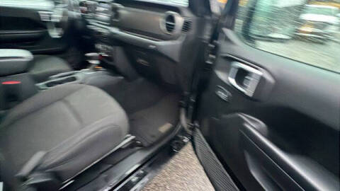 2023 Jeep Gladiator Sport S