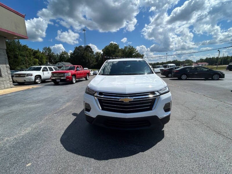 2023 Chevrolet Traverse LT Cloth