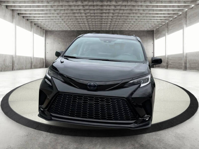 2024 Toyota Sienna XSE 7-Passenger