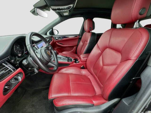 2022 Porsche Macan