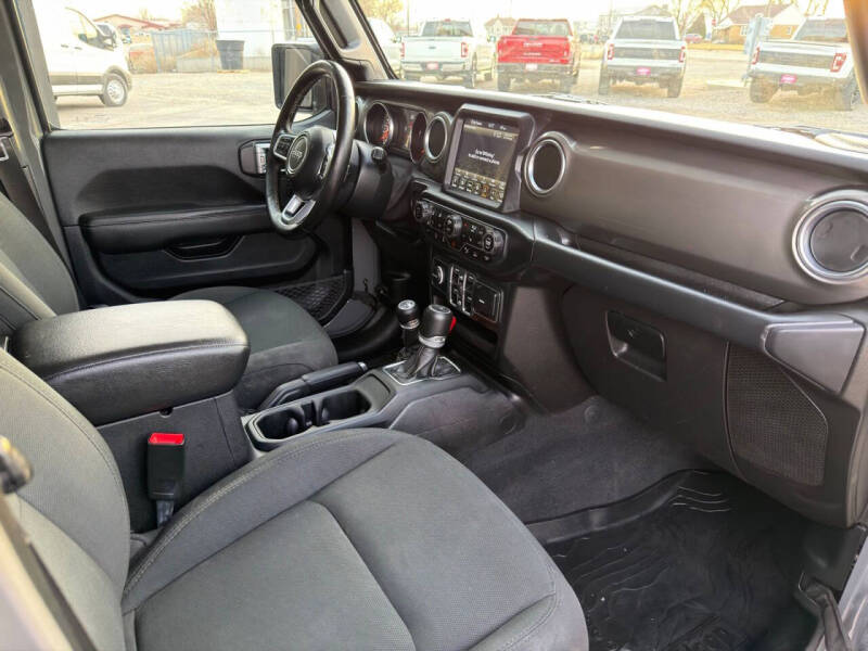 2020 Jeep Gladiator Overland