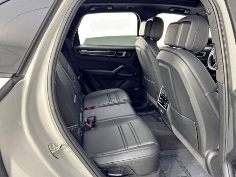 2021 Porsche Cayenne GTS