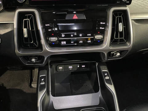 2024 Kia Sorento Hybrid EX