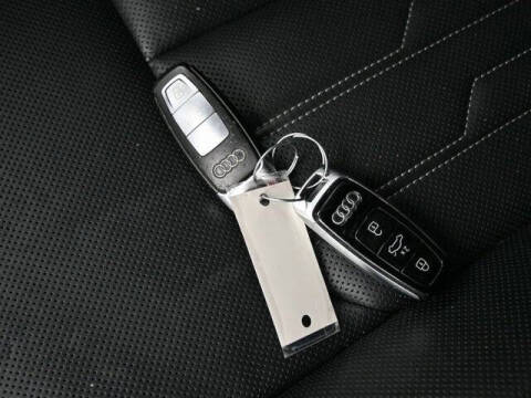 2019 Audi e-tron quattro Prestige