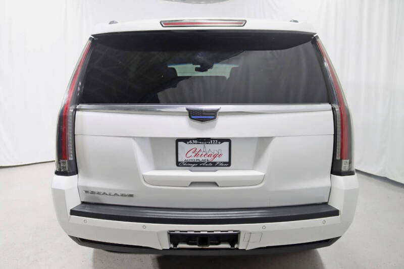 2020 Cadillac Escalade Luxury