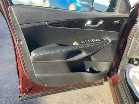 2019 Kia Sorento LX V6