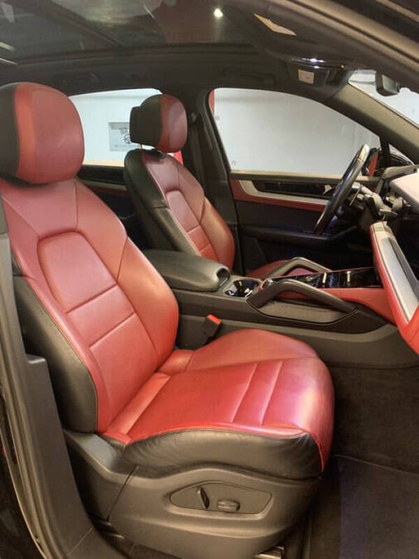 2024 Porsche Cayenne S